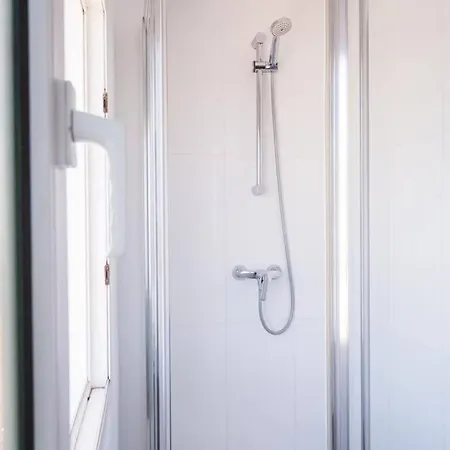 Casa Charcon Alto, En Primera Linea De Mar - Lanzarote * Фамара