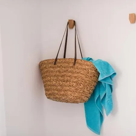 Casa Charcon Alto, En Primera Linea De Mar - Lanzarote Фамара