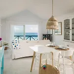 Casa Charcon Alto, En Primera Linea De Mar - Lanzarote Famara