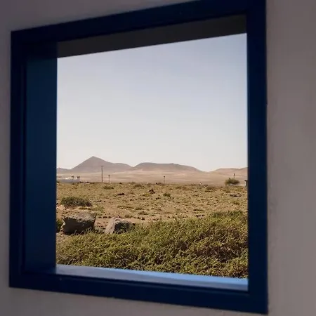 Casa Charcon Alto, En Primera Linea De Mar - Lanzarote 파마라