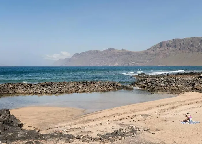 Casa Charcon Alto, En Primera Linea De Mar - Lanzarote